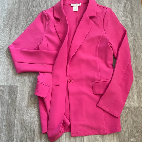 Vibrant Fuchsia Women's Blazer - Picture 2 of 4